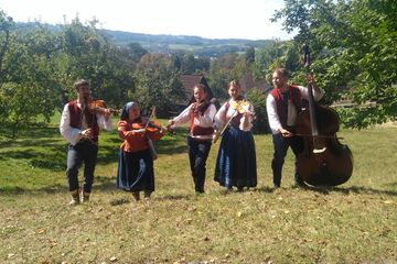 Cimbálová muzika Aldamáš Cimbálová muzika Aldamáš