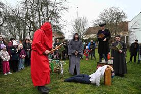 Muzeum v přírodě Plzeň-Bolevec, masopust na bolevecké návsi a statku U Matoušů