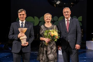 Cena Olomouckého kraje za přínos v oblasti kultury, Hanácké muzeum v přírodě, záchrana stodoly ze Skaličky